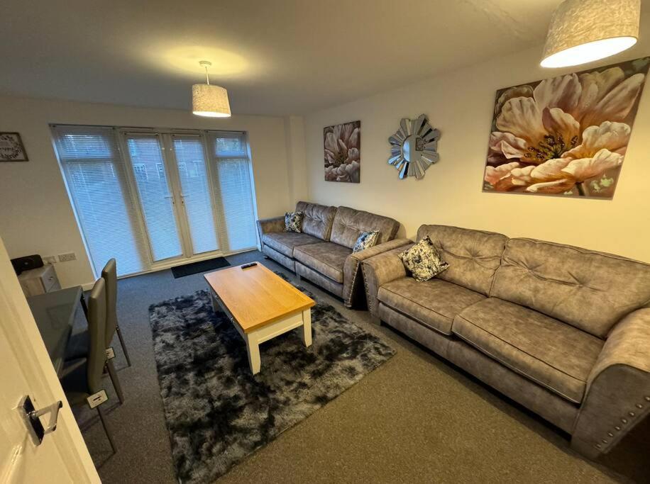 威灵堡Modern Townhouse - 3 Bed 2.5 Bath 2 Private Gated Parking别墅 外观 照片